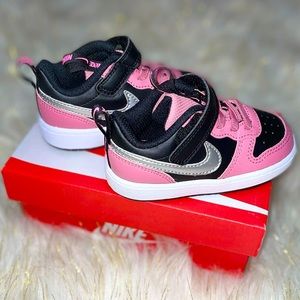 Nike Court Borough Low 2 SE SIZE 6C Desert Berry/Metallic Silver